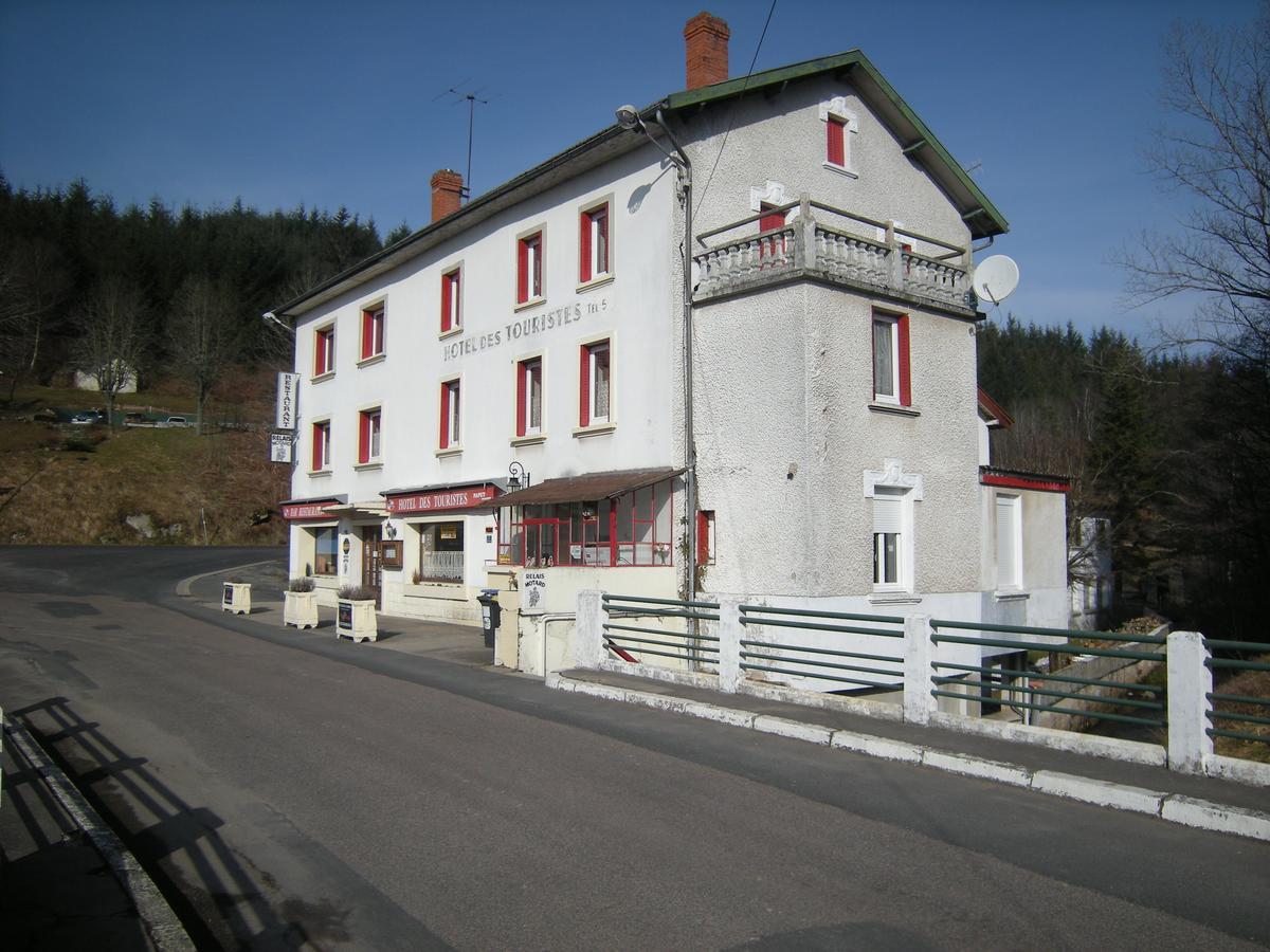 Hotel Gites Des Touristes Vollore-Montagne ภายนอก รูปภาพ